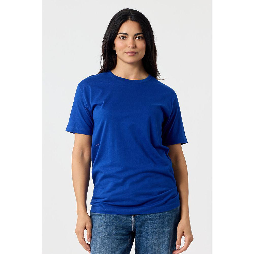 Classic Tee in Royal on model